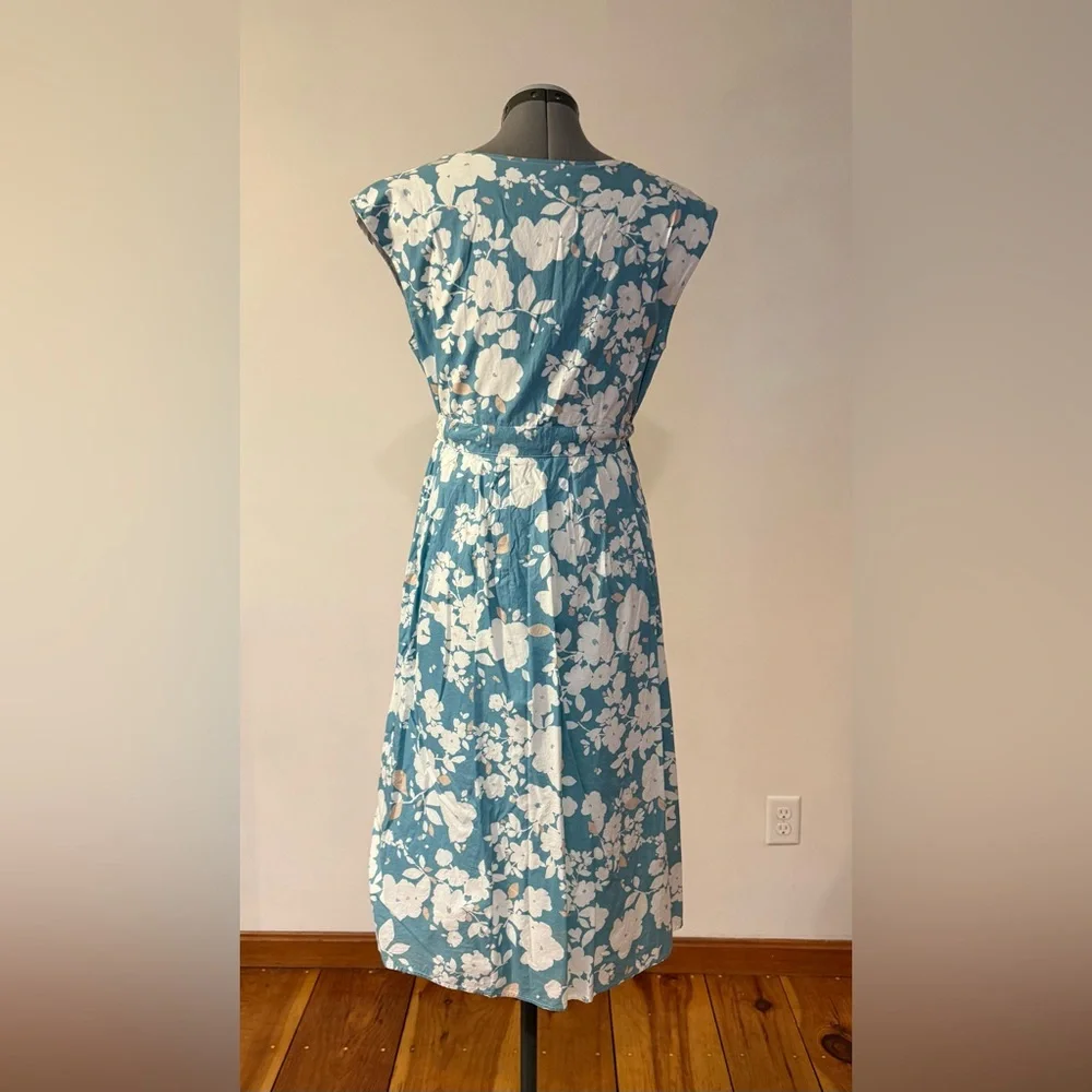 Floral Midi Dress in Teal and White - Picture 6 of 6